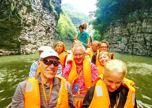Shennong Stream Sampan Tour